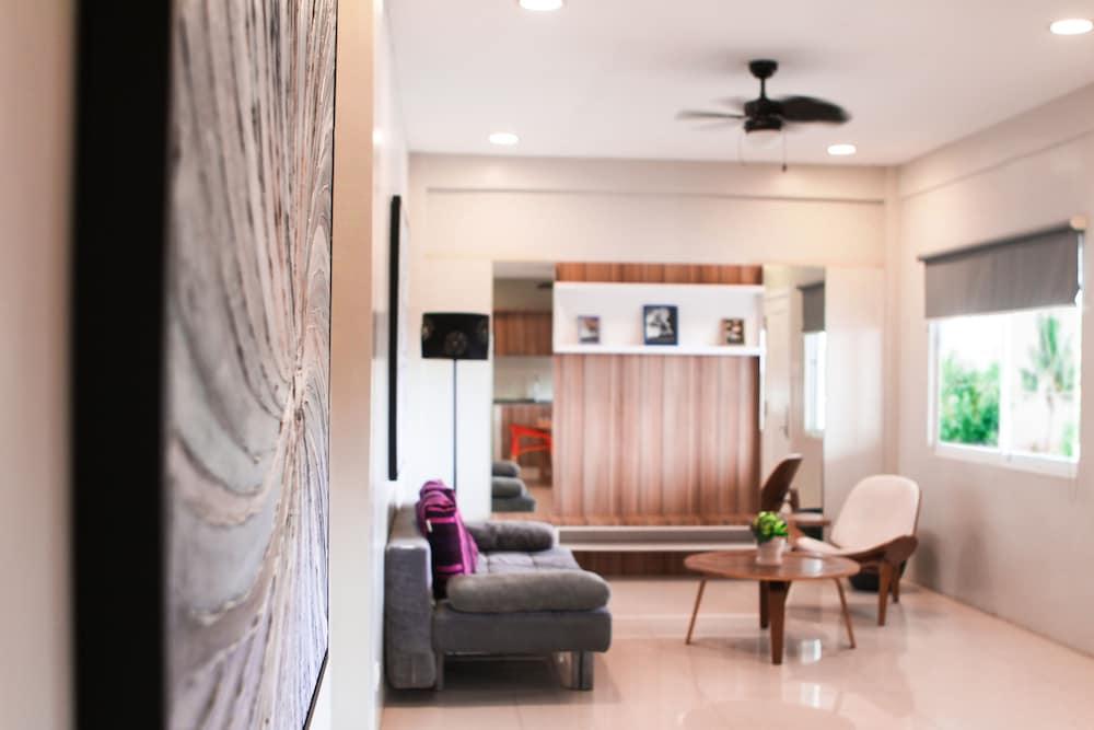 Z Pad Residences Tacloban Esterno foto